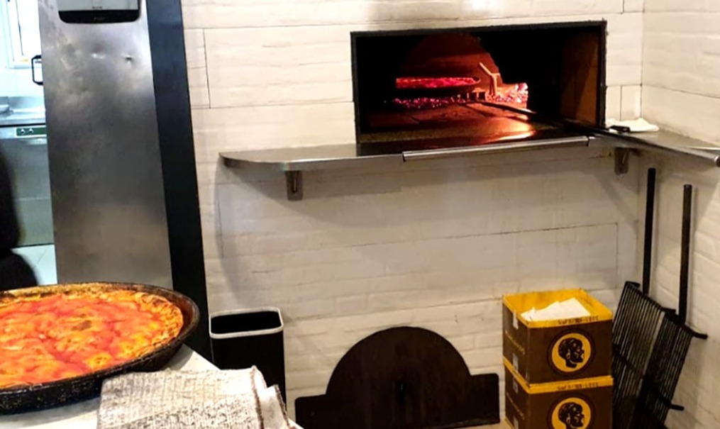 vecchio forno a legna